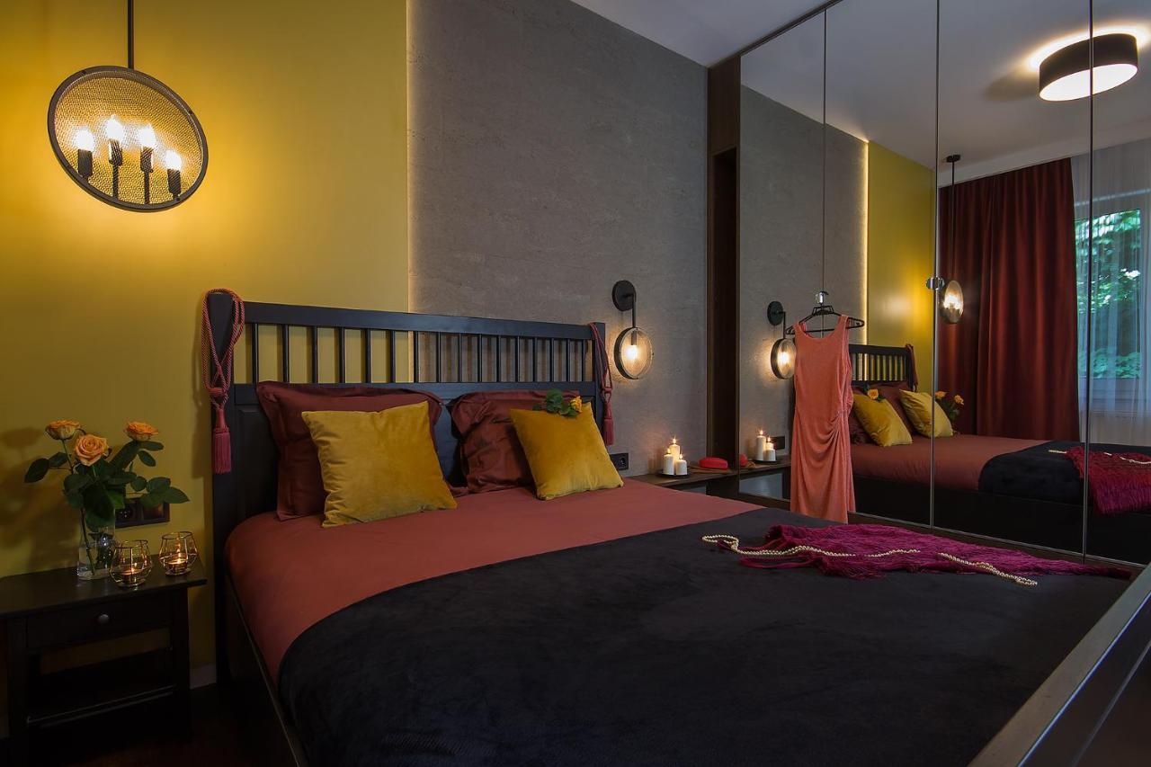 W&K Apartments - Desire Suite - Faktura Vat, Parking コシャリン エクステリア 写真