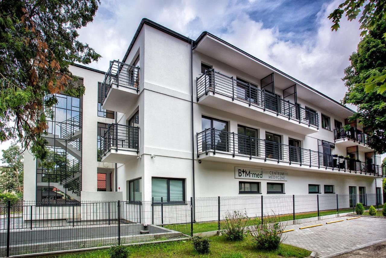 W&K Apartments - Desire Suite - Faktura Vat, Parking コシャリン エクステリア 写真